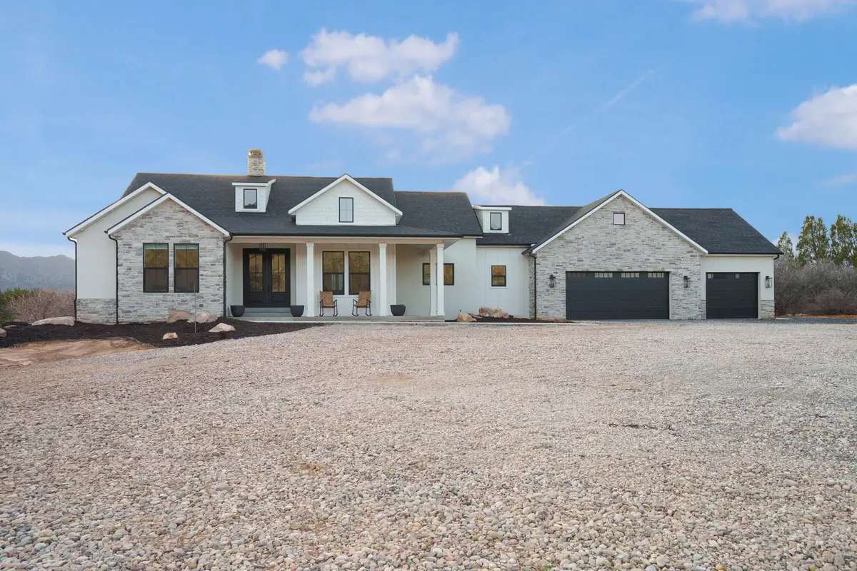 2204 S Old Highway 91, New Harmony, UT 84757 - #1