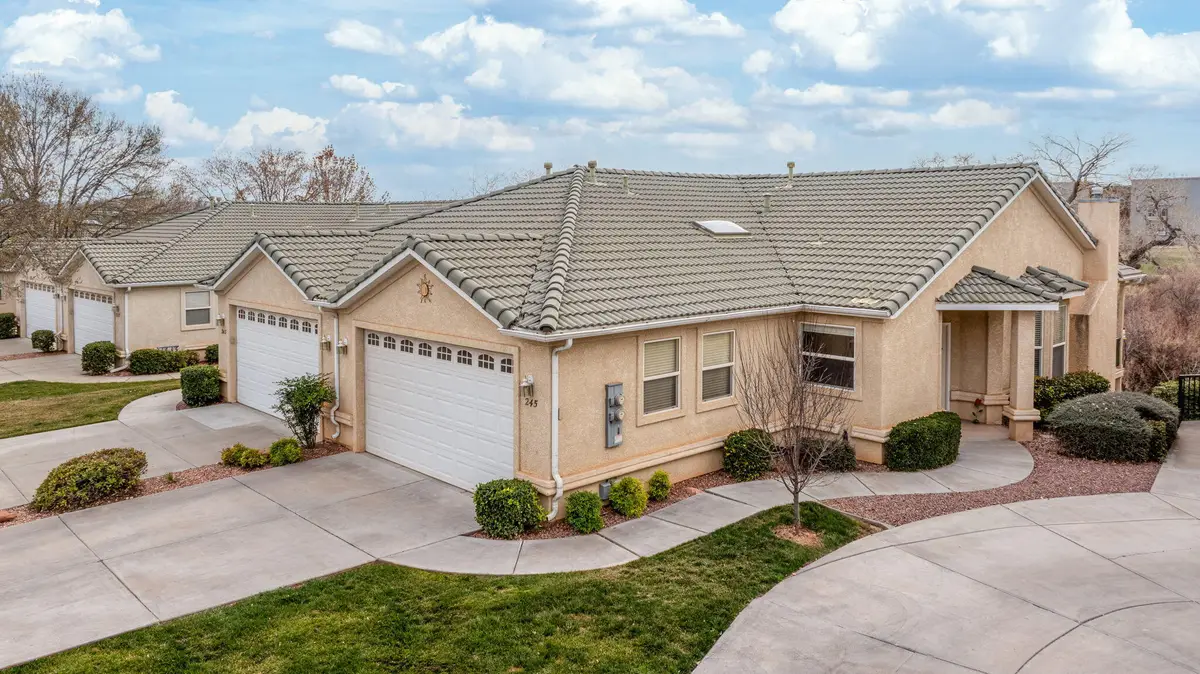 245 N Turnbury Ln, Washington, UT 84780 - #1