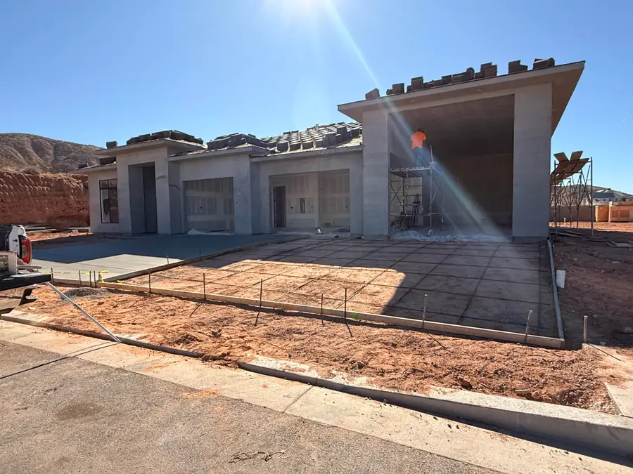 1374 E Pony Trail Way Trail, Washington, UT 84780 - #2