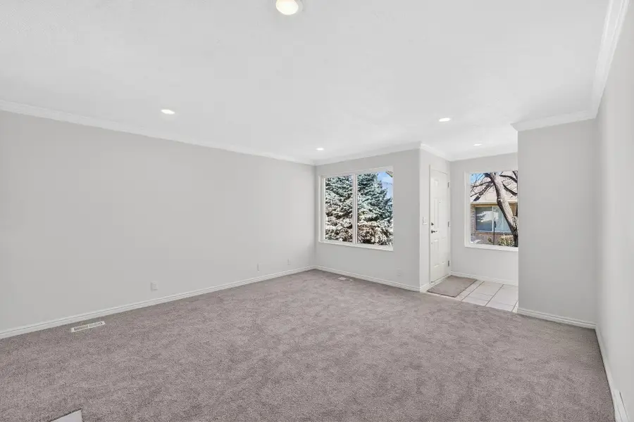 1478 W Cornerstone Dr, South Jordan, UT 84095 - #3