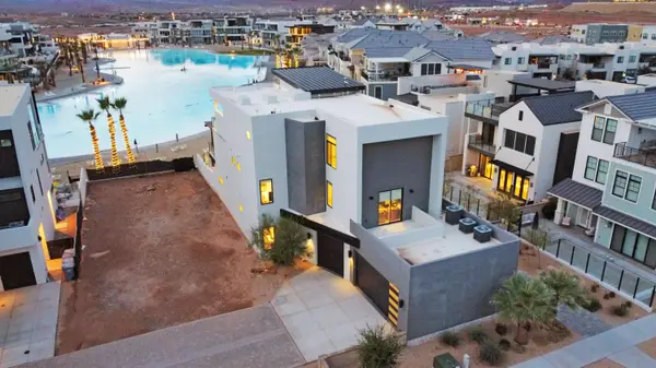 772 W Akoya Pearl St, St George, UT 84790