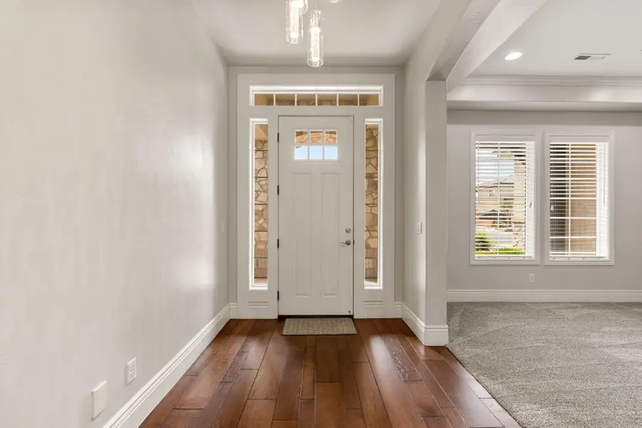 2383 E Segovia Dr, Saint George, UT 84790 - #3