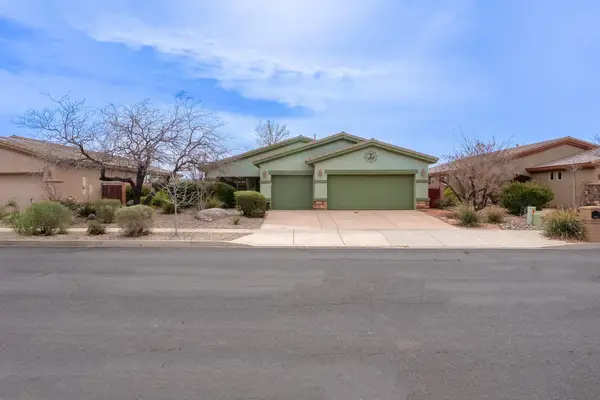 3352 E Sweetwater Springs Dr, Washington, UT 84780