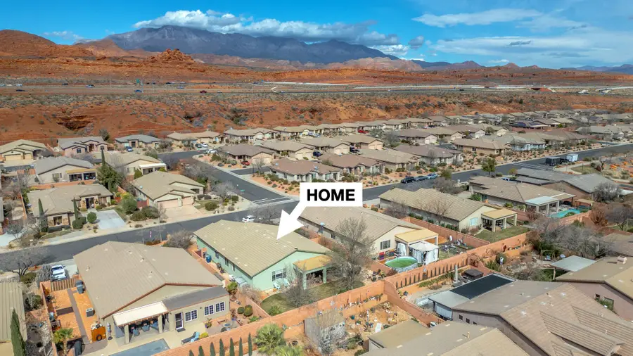 3352 E Sweetwater Springs Dr, Washington, UT 84780 - #3