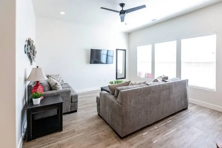 541 N Ventura Ln, Washington, UT 84780 - #3