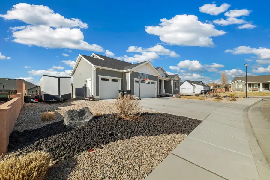 330 S Sherratt Drive, Cedar City, UT 84720 - #2