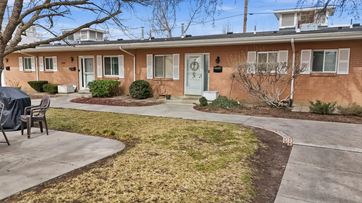 2199 Carriage Ln #5, Holladay, UT 84117 - #1