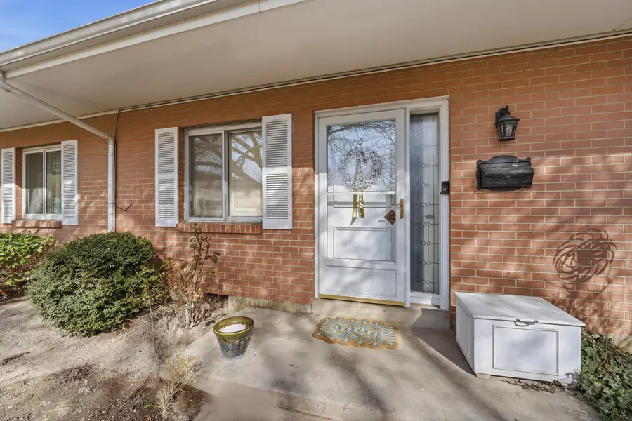 2199 Carriage Ln #5, Holladay, UT 84117 - #3