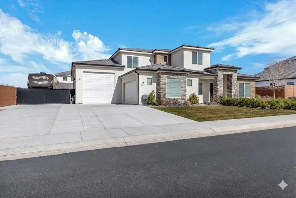 2723 E Briarwood Dr, Saint George, UT 84790 - #1