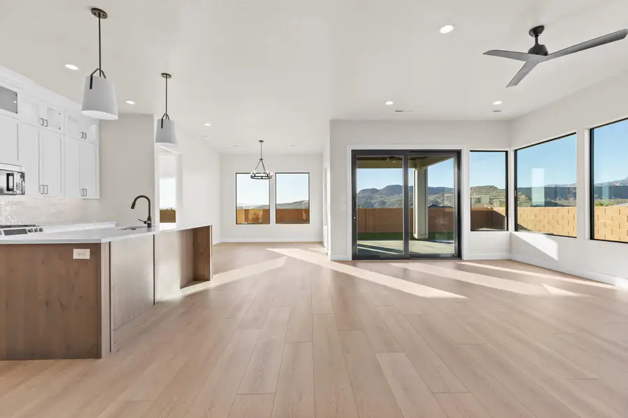 183 N 3620, Hurricane, UT 84737 - #3