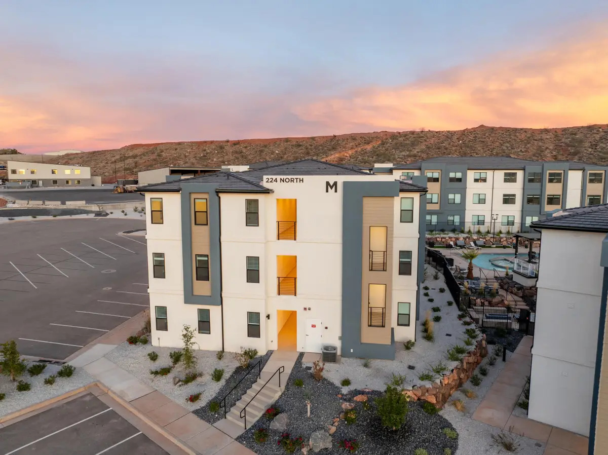 224 N Chaparral Dr #M201, Hurricane, UT 84737 - #1