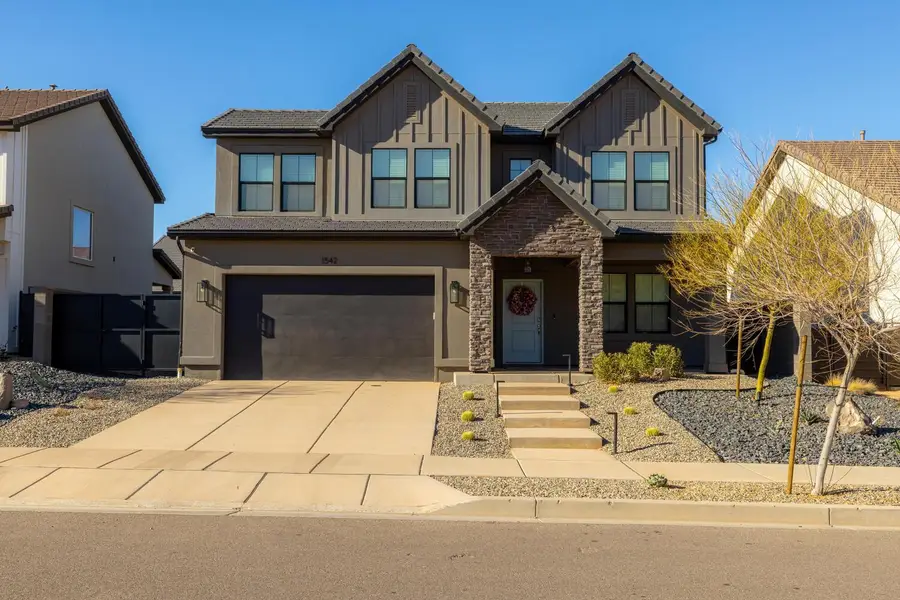 1542 E Star Spgs Dr, Washington, UT 84780 - #2