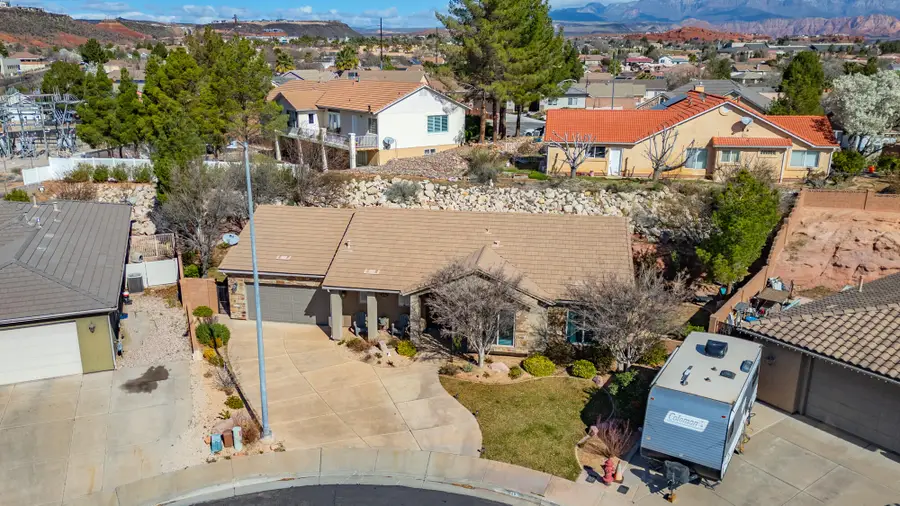 201 S 2020 E Cir, Saint George, UT 84790 - #3