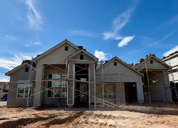 730 Taylor Creek Dr, Washington, UT 84780