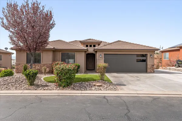 445 N Creek Ridge Dr, Washington, UT 84780