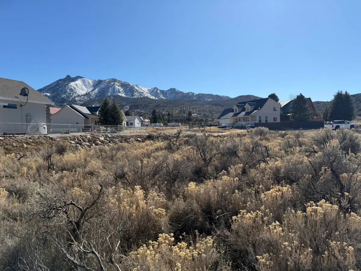 856 W Graff Cir, Pine Valley, UT 84781 - #1