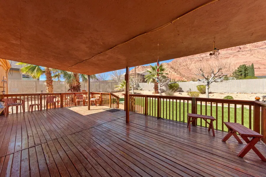 125 E 300 North, Ivins, UT 84738 - #3