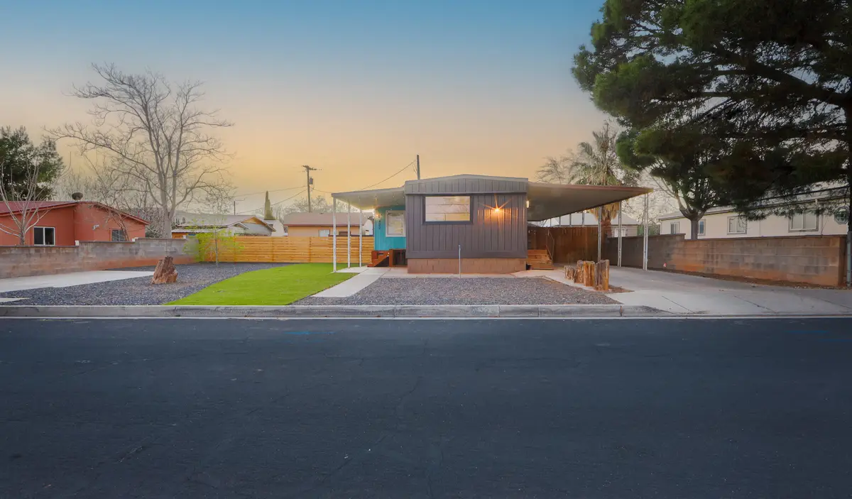 422 S 175 E, Ivins, UT 84738 - #1