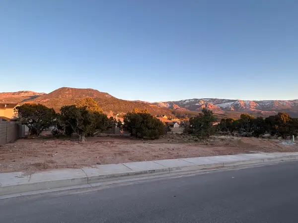 2889 W Rock Ridge Rd, Cedar City, UT 84720