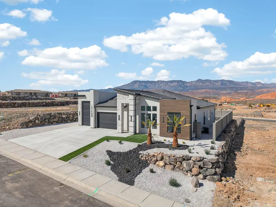 1858 W 350 N, Hurricane, UT 84737 - #2