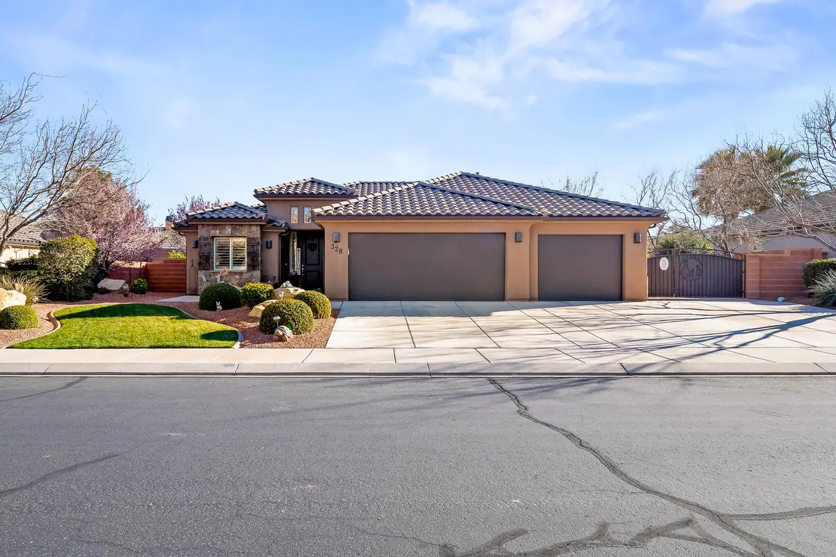 328 E Desert Gardens Ln, Ivins, UT 84738 - #1