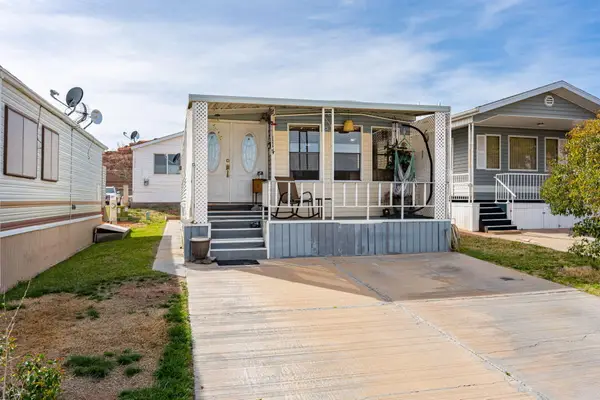 1150 W Red Hills #114, Washington, UT 84780