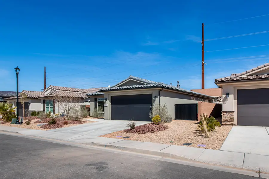 416 W Camino Borde, Washington, UT 84780 - #3