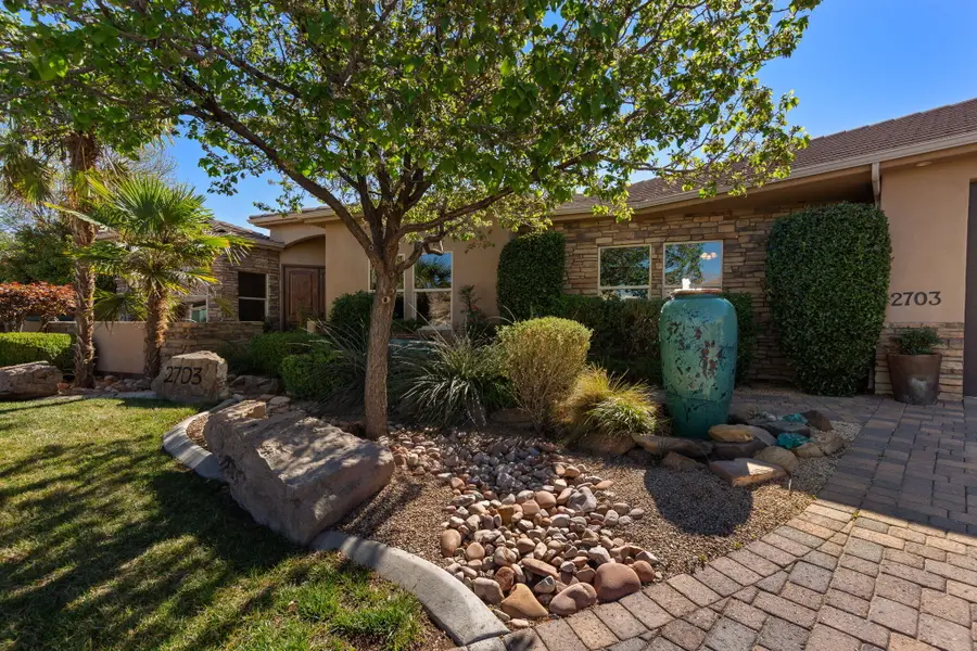 2703 S 2070 E, Saint George, UT 84790 - #3