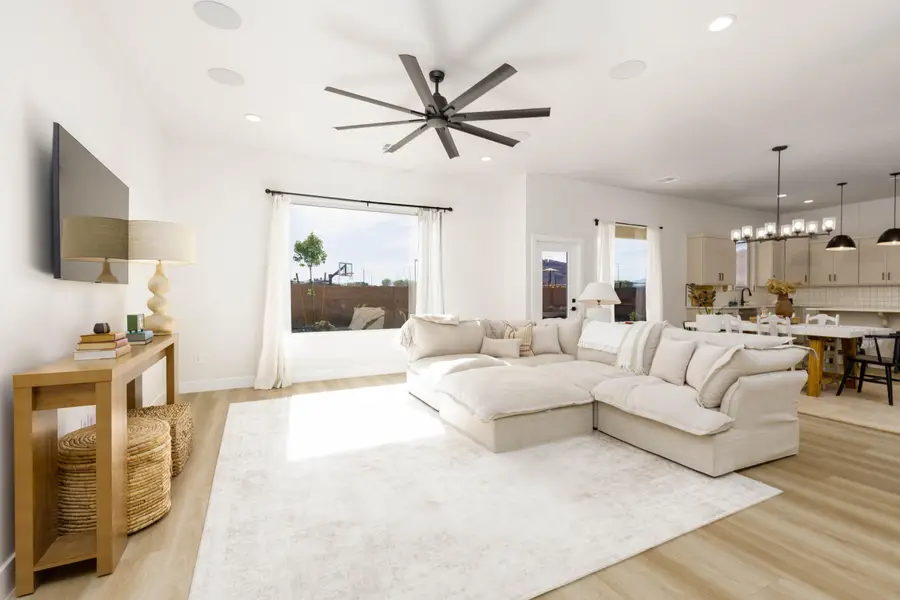 2798 E Smith Creek Dr, Washington, UT 84780 - #3