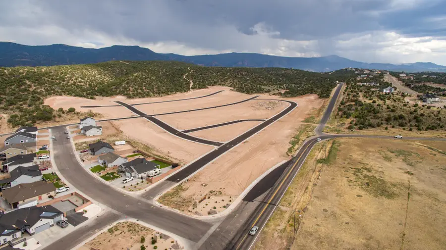 643 S Renze Adams St, Cedar City, UT 84720 - #3