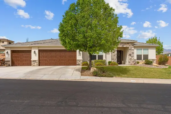 2204 W Courtyard Dr, St George, UT 84770