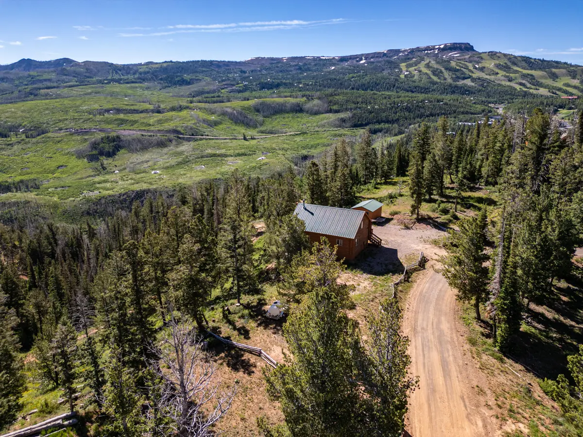 1042 N Aspen Dr, Brian Head, UT 84719 - #1