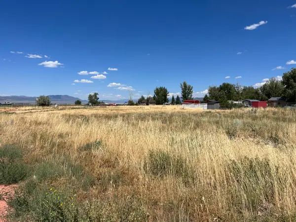 512 N Diane St, Parowan, UT 84761