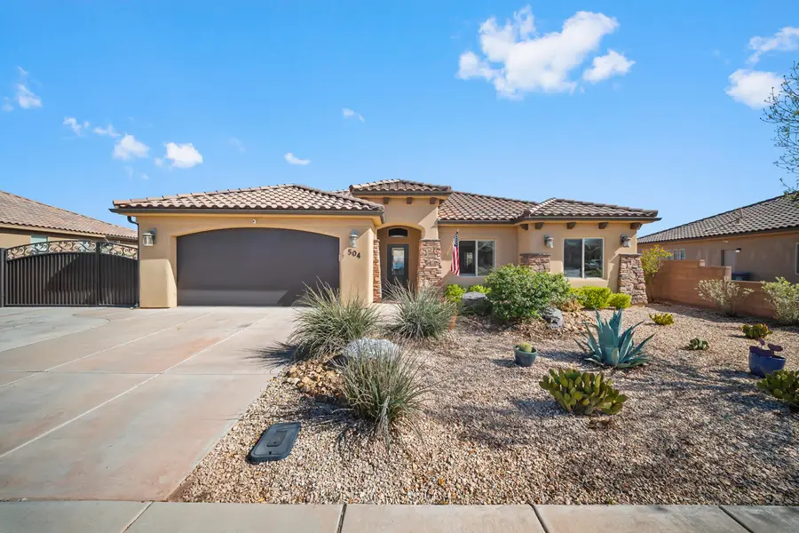 504 N Sugar Plumb Ln, Washington, UT 84780 - #2