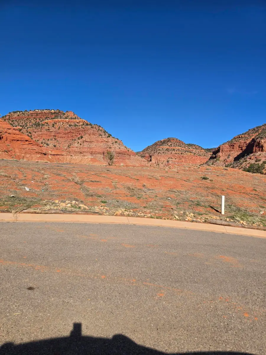 542 N Rusty Circle, Kanab, UT 84741 - #3