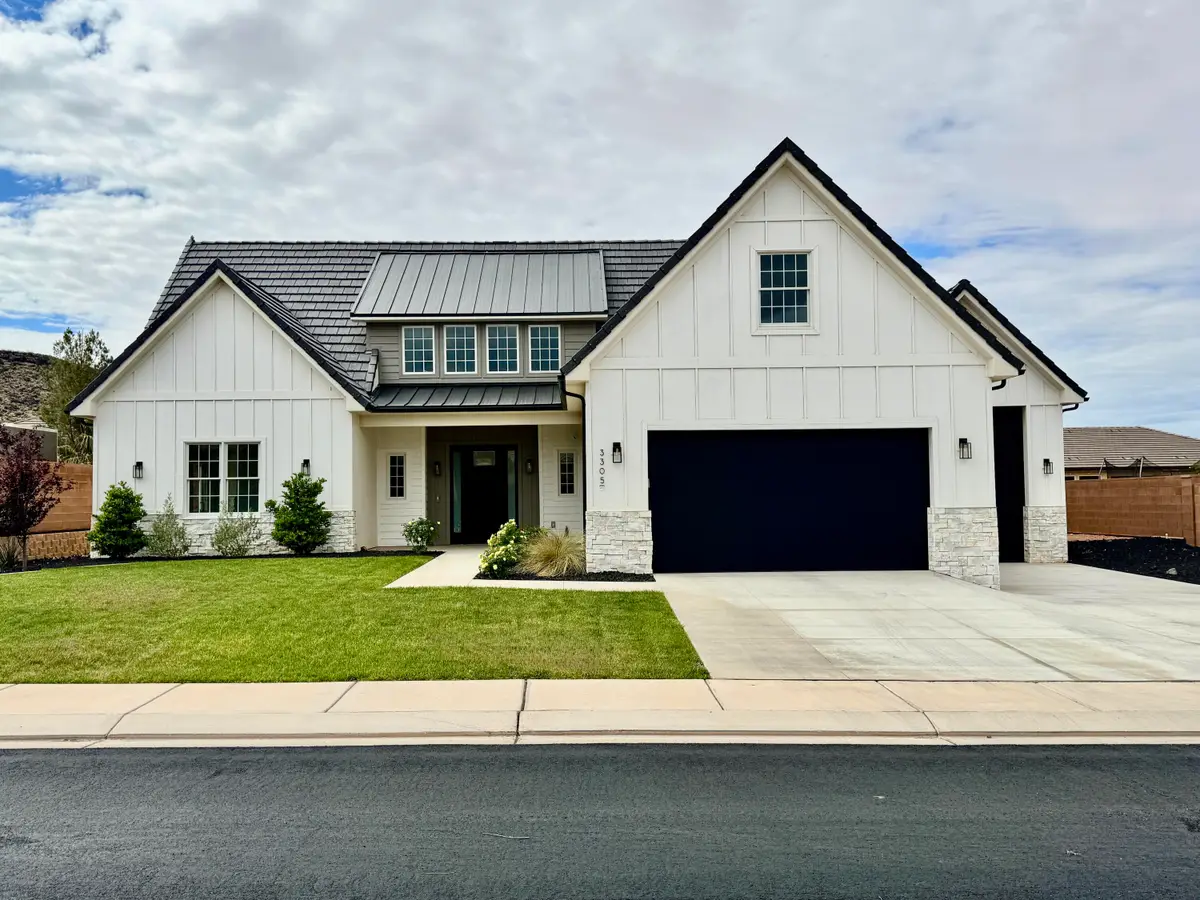 3305 W 2610 S, Hurricane, UT 84737 - #1