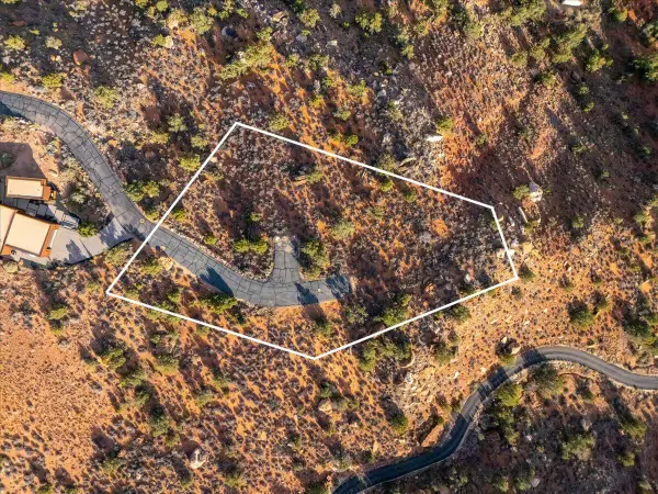 366 Quail Ridge Rd, Springdale, UT 84767