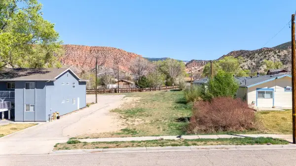 281 S 200 E, Cedar City, UT 84720