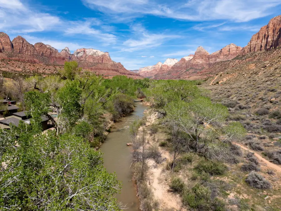 1775 Zion Park Blvd #7, Springdale, UT 84767 - #3