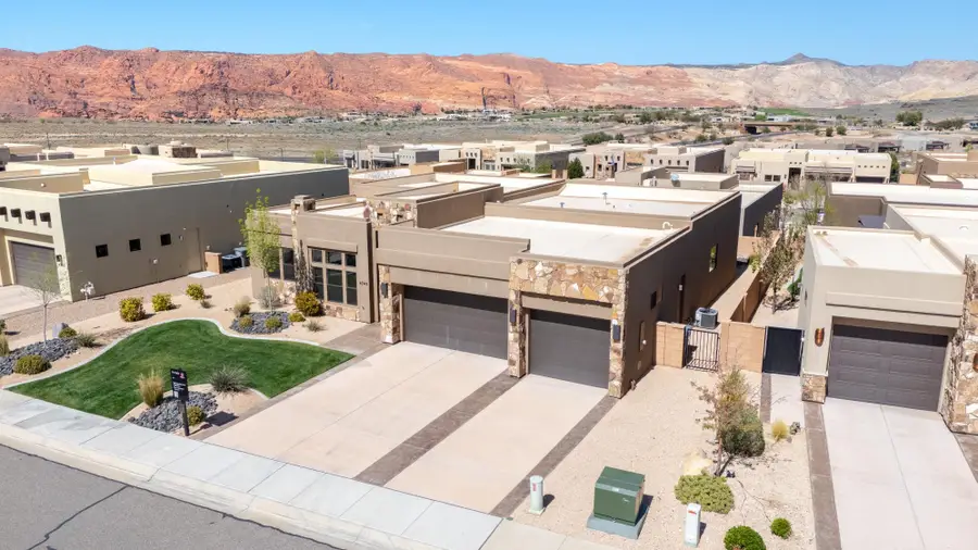 4745 N Cottontail Dr, Saint George, UT 84770 - #2