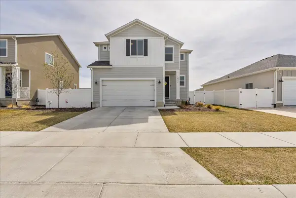 1824 Meadowlark Dr, Eagle Mountain, UT 84005