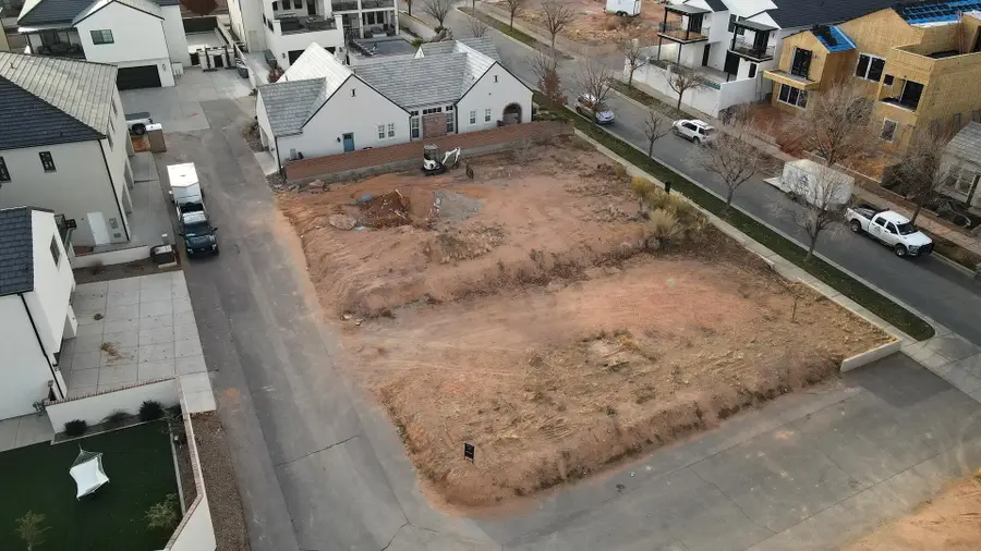 Hampshire Rd, Hurricane, UT 84737 - #2