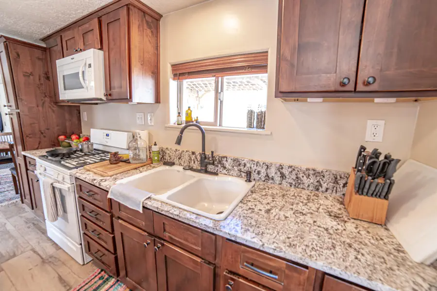 57 W Main St, Rockville, UT 84763 - #2