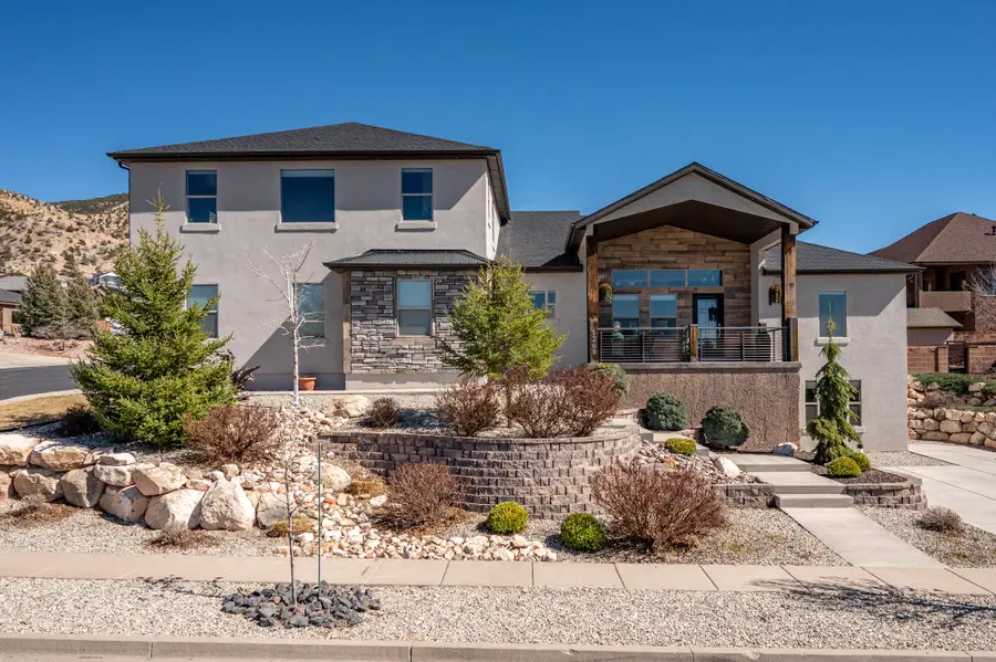 1268 N Knoll St, Cedar City, UT 84721 - #2