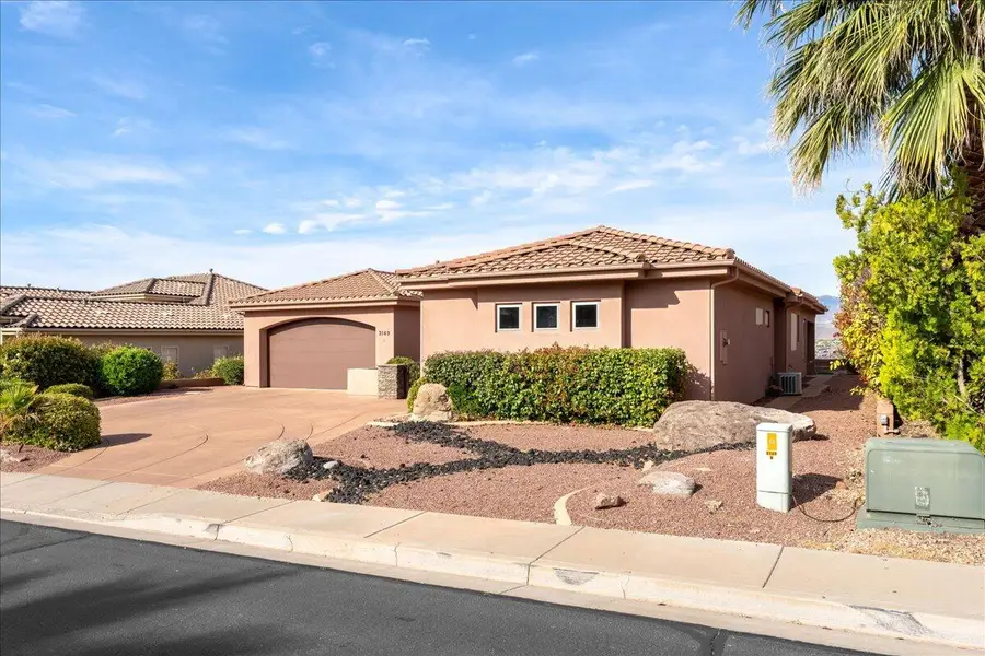2169 N Gunsight Dr, Saint George, UT 84770 - #3