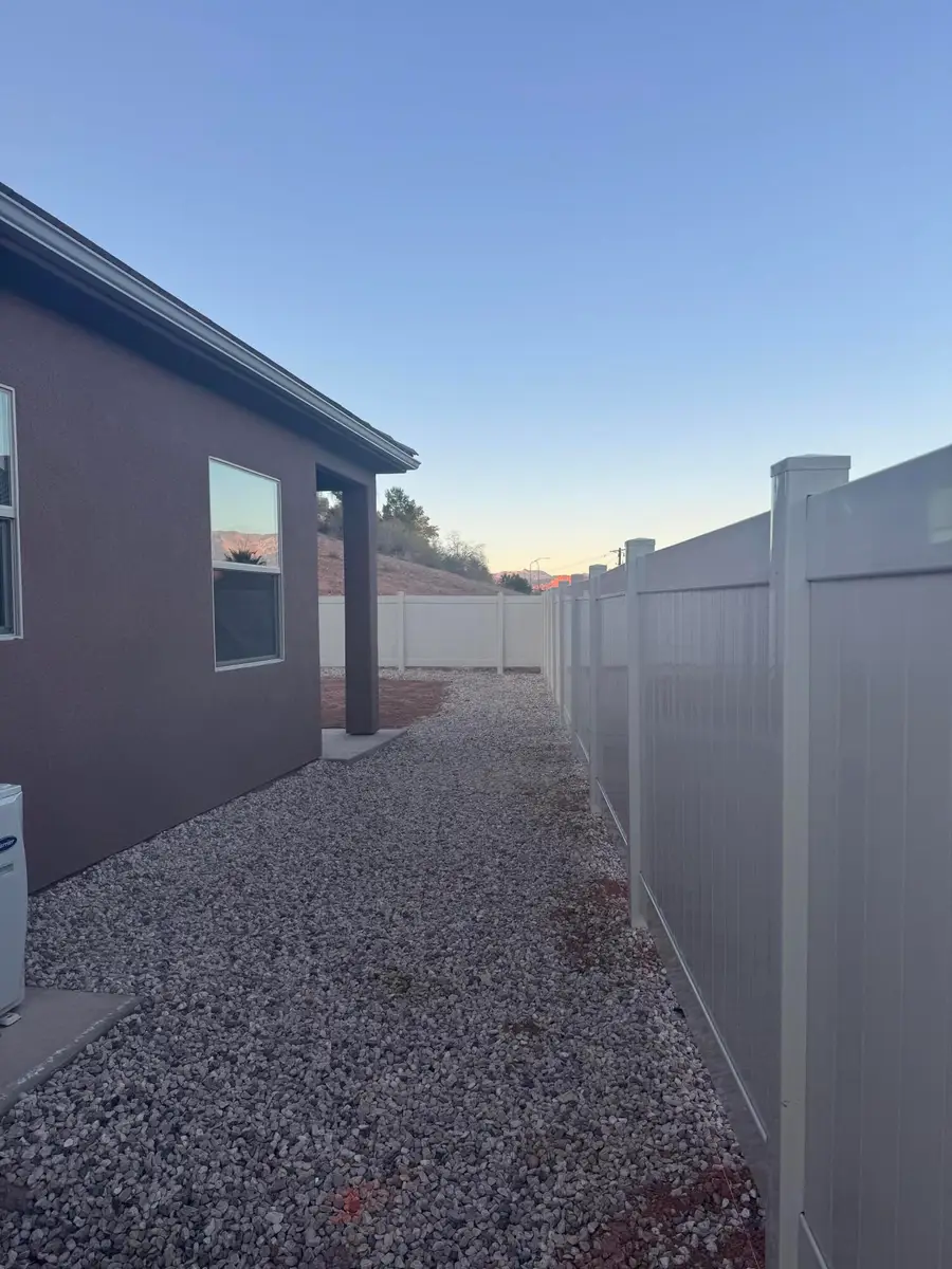 1704 W 680 S, Saint George, UT 84770 - #3