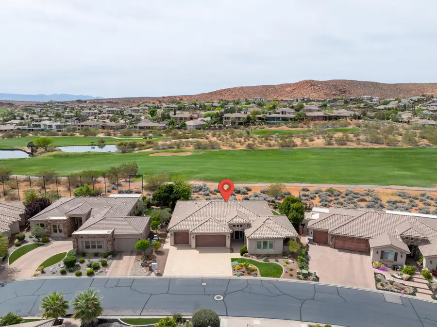 881 W South Links Dr, Washington, UT 84780 - #2