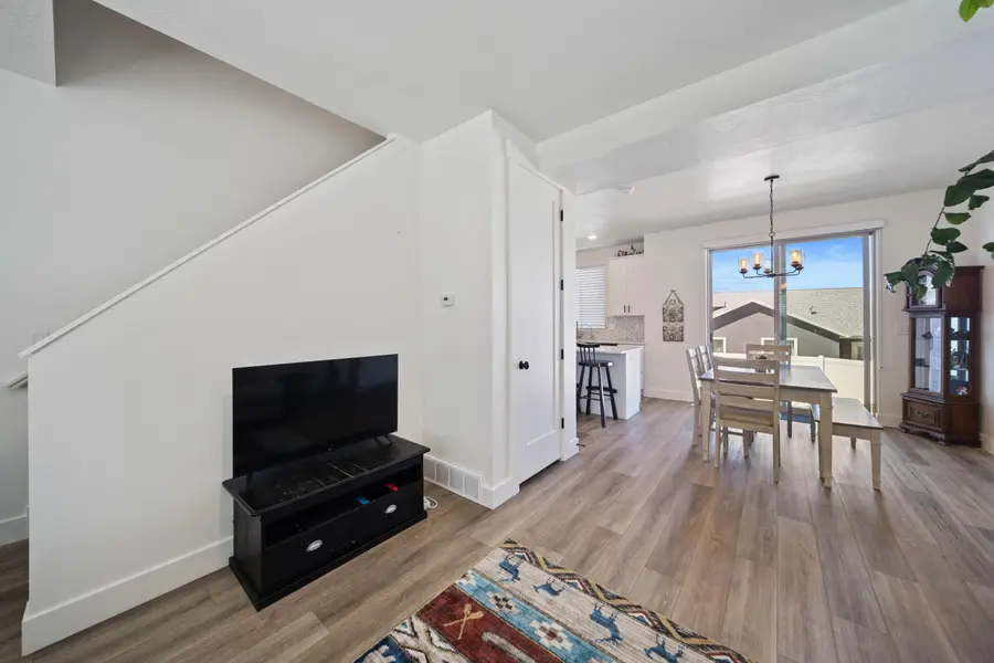 743 N 690, Tooele, UT 84074 - #3