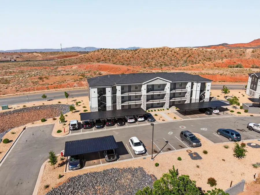 133 Rock Canyon St #J301, Hurricane, UT 84737 - #2