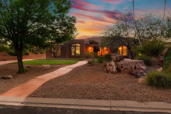 207 N Painted Hills Dr, Ivins, UT 84738